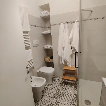 Vista Sul Carruggio, Centro Storico Di *