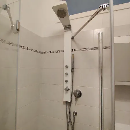 Vista Sul Carruggio, Centro Storico Di *