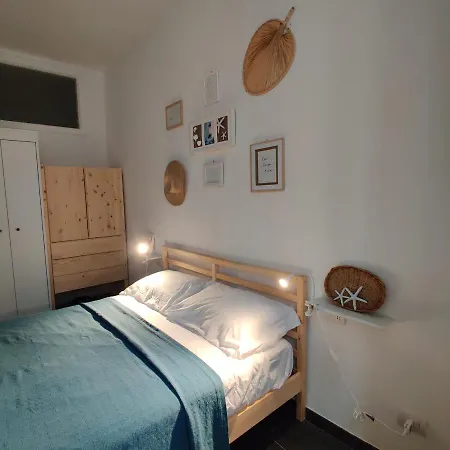 Vista Sul Carruggio, Centro Storico Di Apartment