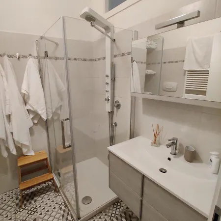 Vista Sul Carruggio, Centro Storico Di Chiavari