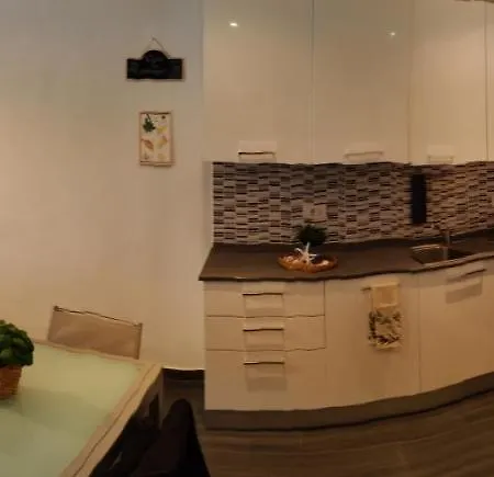 דירה Vista Sul Carruggio, Centro Storico Di קיאברי