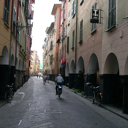 Apartamento Vista Sul Carruggio, Centro Storico Di Chiavari
