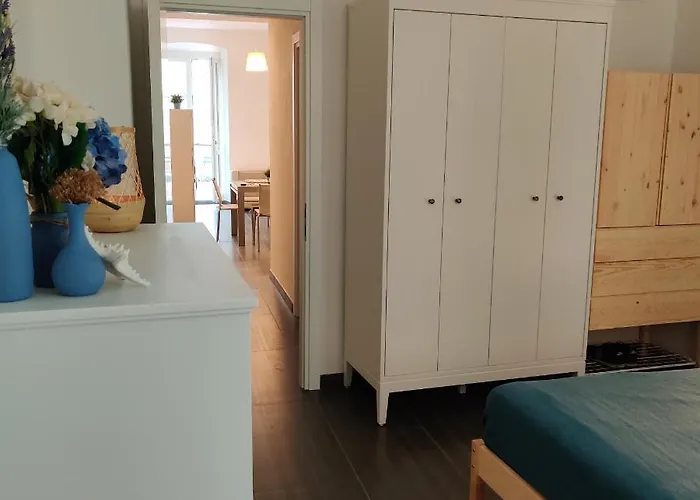 Vista Sul Carruggio, Centro Storico Di Lejlighed