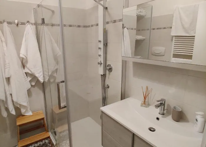 Vista Sul Carruggio, Centro Storico Di Chiavari