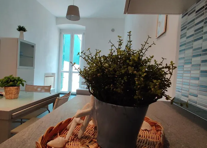 Vista Sul Carruggio, Centro Storico Di Chiavari