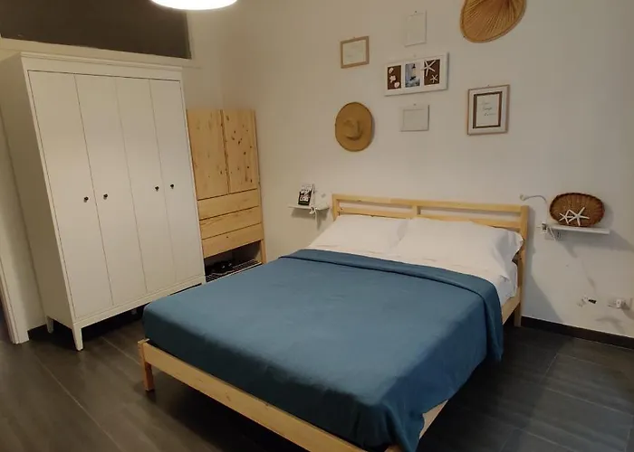 Vista Sul Carruggio, Centro Storico Di Lejlighed