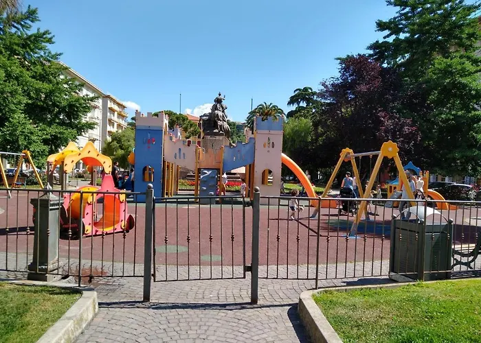 Vista Sul Carruggio, Centro Storico Di Chiavari