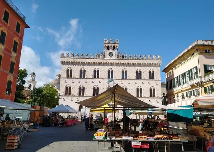 Vista Sul Carruggio, Centro Storico Di * Chiavari